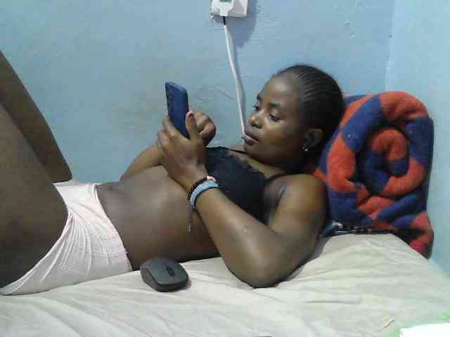 sweet-cherrie webcam