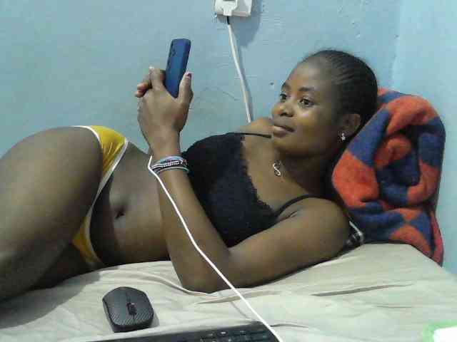 sweet-cherrie webcam