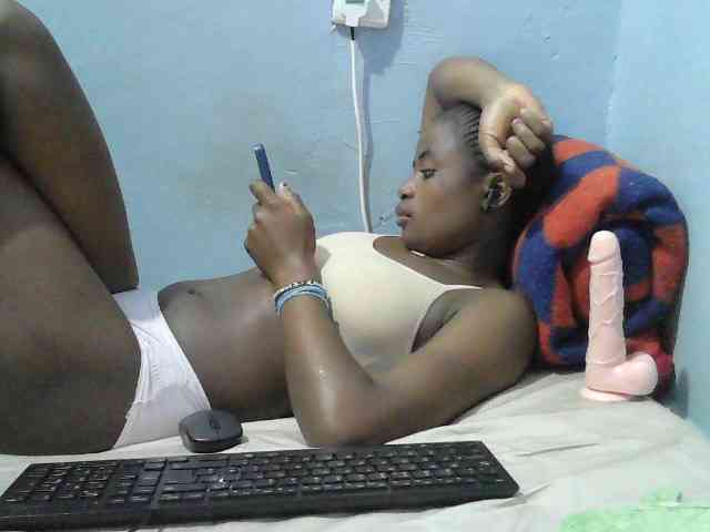 sweet-cherrie webcam