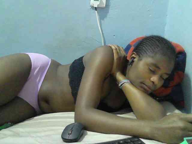 sweet-cherrie webcam