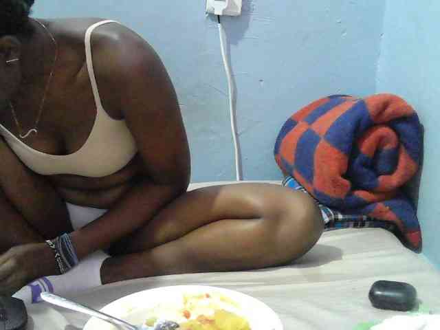 sweet-cherrie webcam