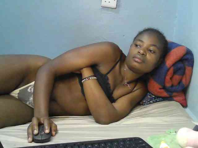 sweet-cherrie webcam