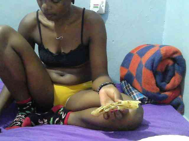 sweet-cherrie webcam