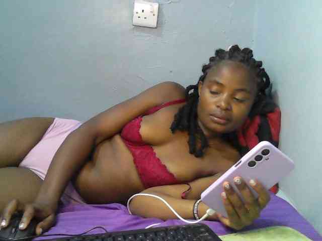 sweet-cherrie webcam