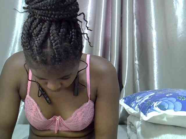 sweet-cherrie webcam