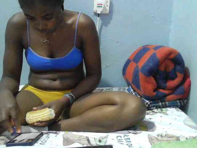 sweet-cherrie webcam