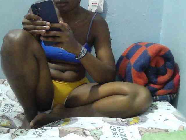 sweet-cherrie webcam