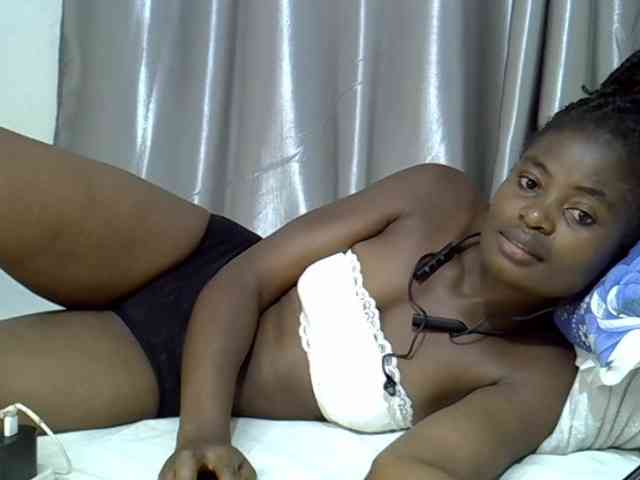 sweet-cherrie webcam