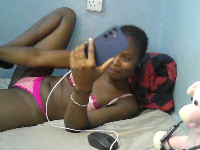 sweet-cherrie webcam