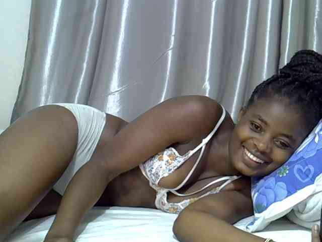 sweet-cherrie webcam