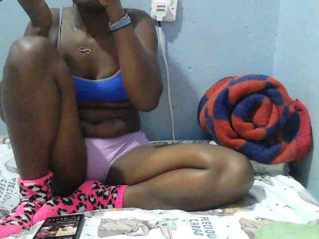 sweet-cherrie webcam