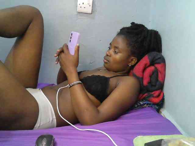 sweet-cherrie webcam