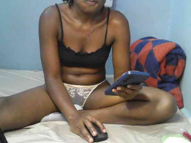 sweet-cherrie webcam