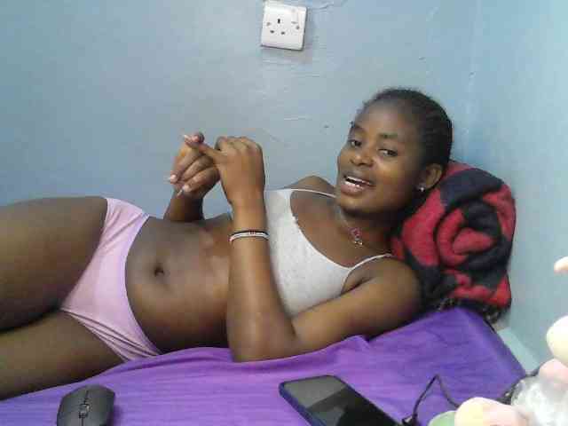 sweet-cherrie webcam
