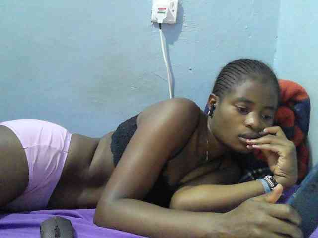 sweet-cherrie webcam