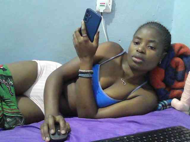 sweet-cherrie webcam