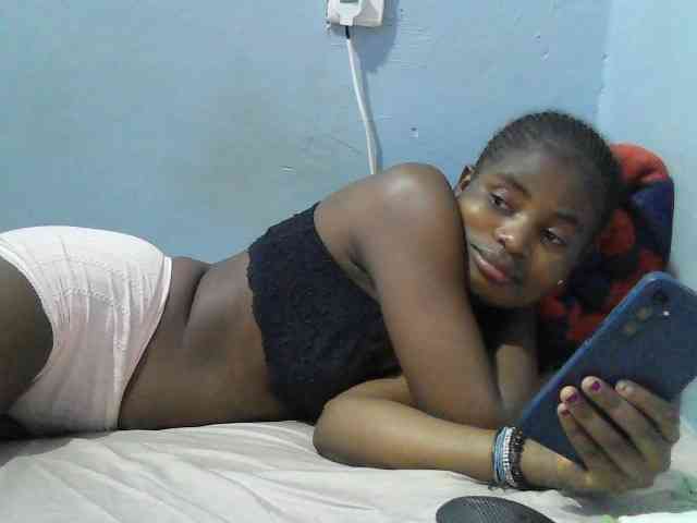 sweet-cherrie webcam