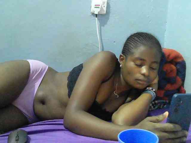 sweet-cherrie webcam