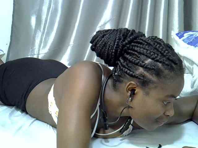 sweet-cherrie webcam