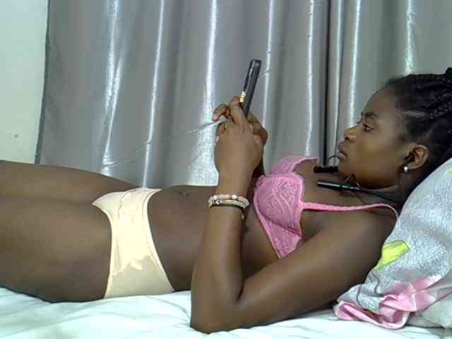 sweet-cherrie webcam