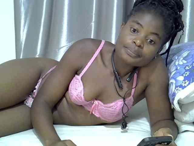 sweet-cherrie webcam