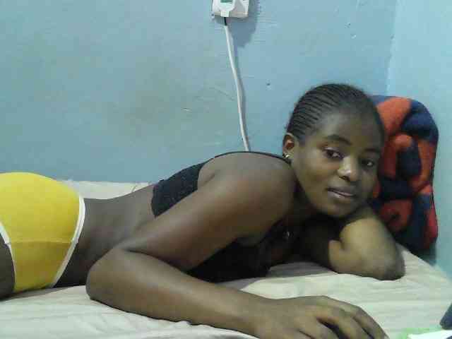 sweet-cherrie webcam