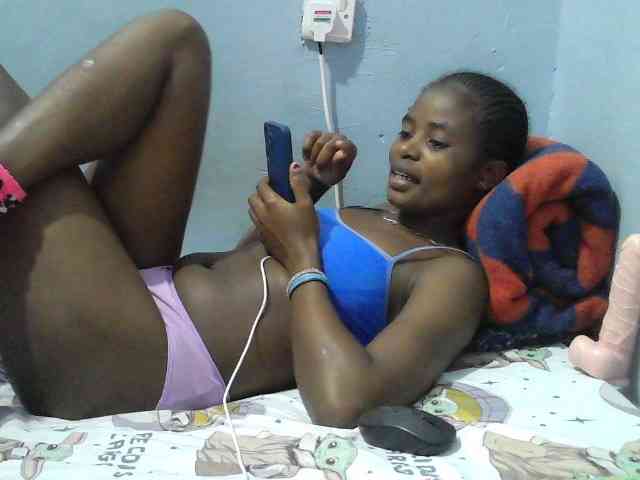 sweet-cherrie webcam