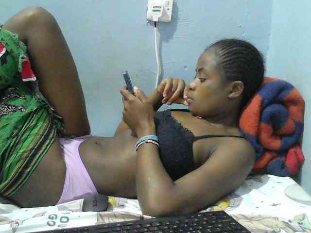 sweet-cherrie webcam