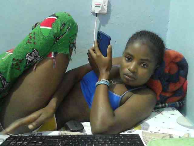 sweet-cherrie webcam
