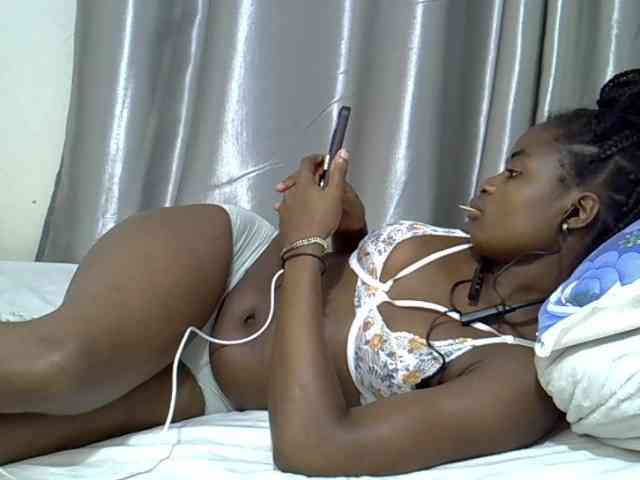 sweet-cherrie webcam