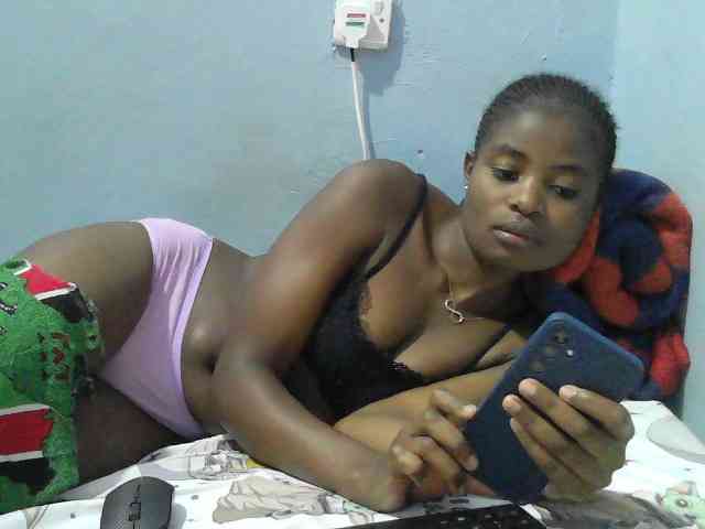 sweet-cherrie webcam