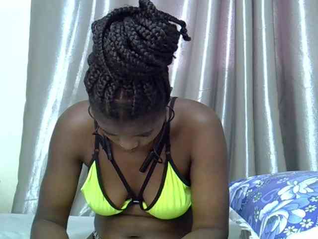 sweet-cherrie webcam