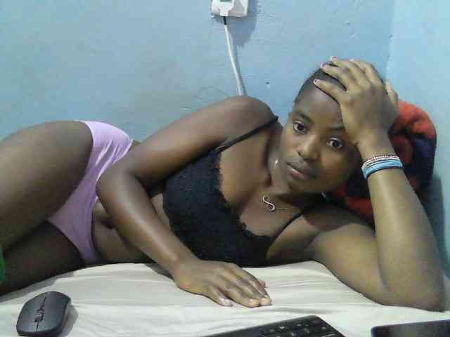 sweet-cherrie webcam