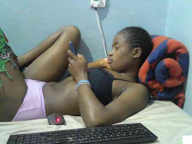 sweet-cherrie webcam