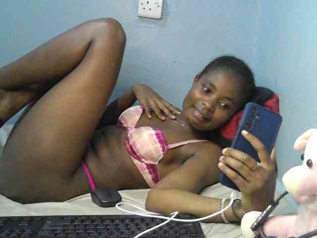 sweet-cherrie webcam