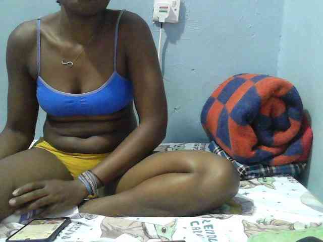 sweet-cherrie webcam