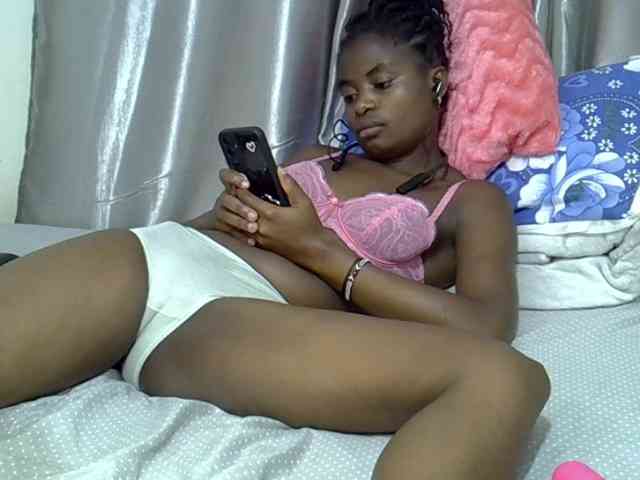 sweet-cherrie webcam