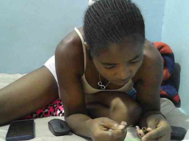 sweet-cherrie webcam