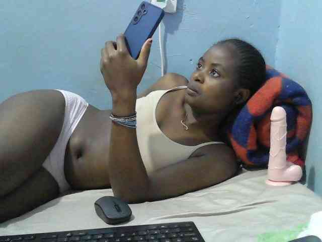 sweet-cherrie webcam