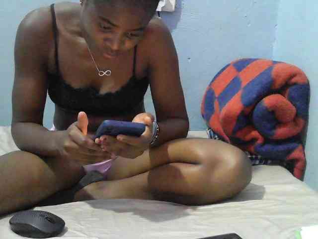 sweet-cherrie webcam