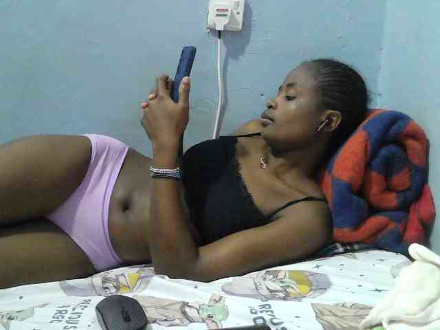 sweet-cherrie webcam