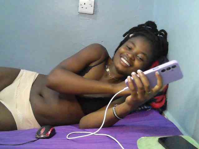 sweet-cherrie webcam