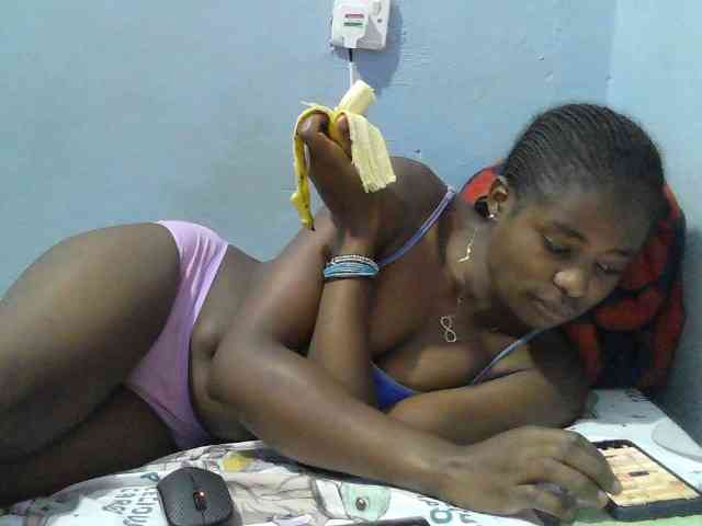 sweet-cherrie webcam