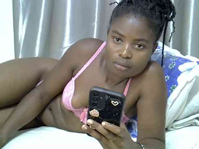 sweet-cherrie webcam