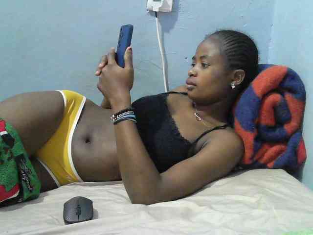 sweet-cherrie webcam