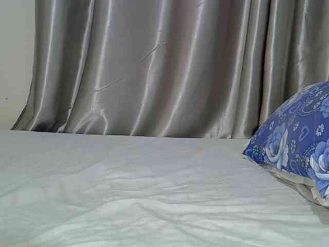 sweet-cherrie webcam