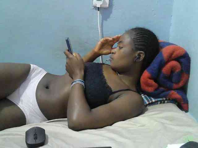 sweet-cherrie webcam