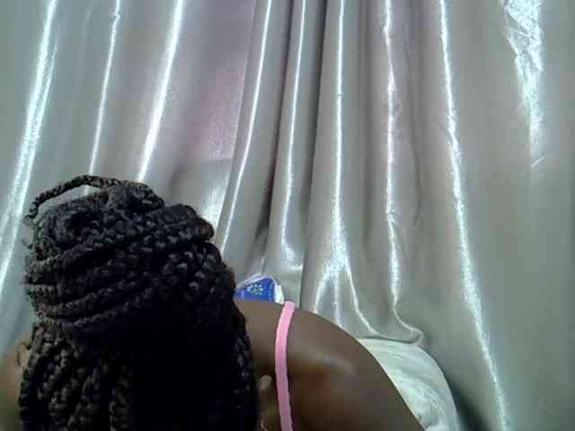 sweet-cherrie webcam