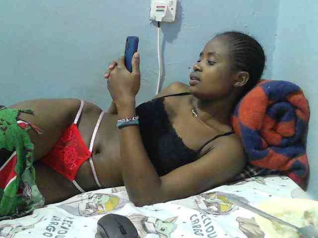 sweet-cherrie webcam