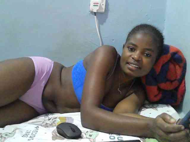 sweet-cherrie webcam